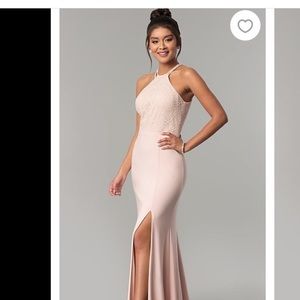 Elegant dress for any formal event !